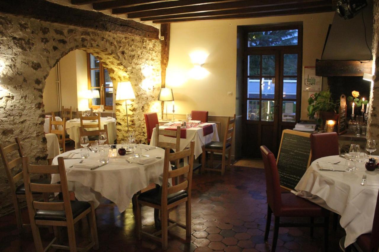 Logis Hotel & Restaurant - Le Manoir De Sauvegrain Saint-Lambert  Bagian luar foto