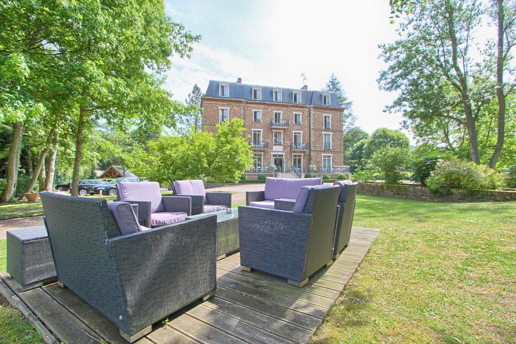 Logis Hotel & Restaurant - Le Manoir De Sauvegrain Saint-Lambert  Bagian luar foto