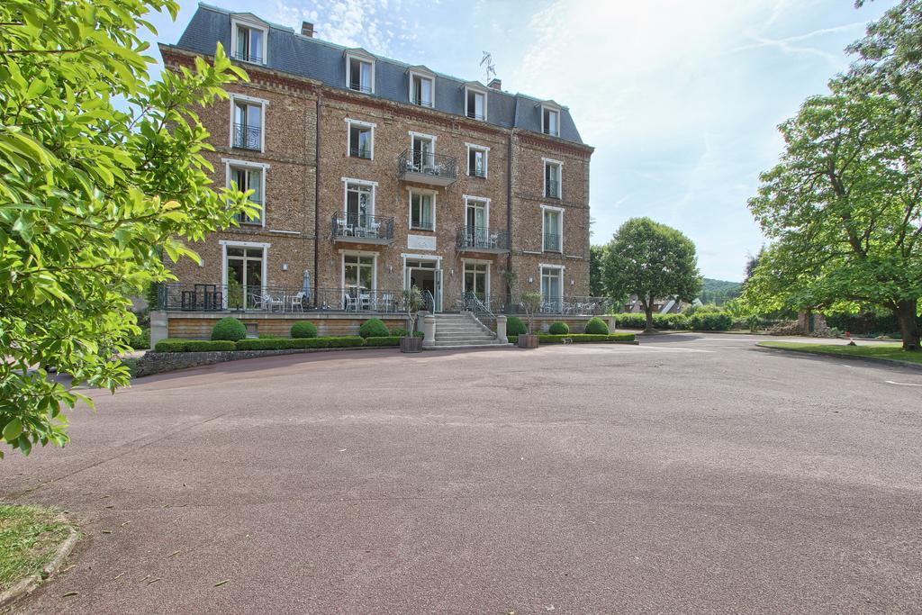 Logis Hotel & Restaurant - Le Manoir De Sauvegrain Saint-Lambert  Bagian luar foto